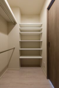 シーズンフラッツ蔵前パークフロントウォークインクローゼット